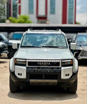 Toyota Land Cruiser Prado 2025 White