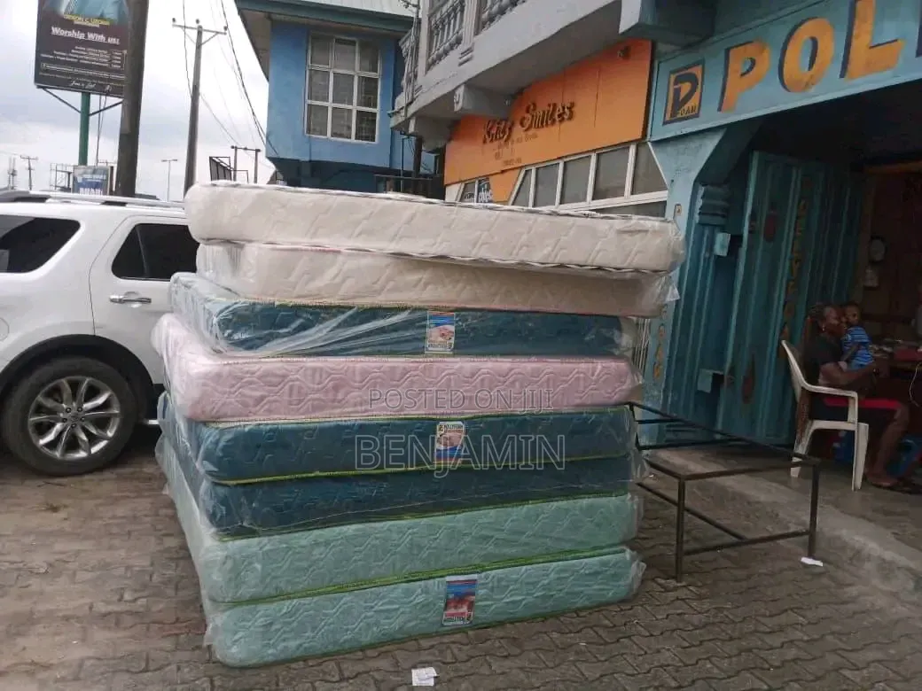 Bedframe and Foam
