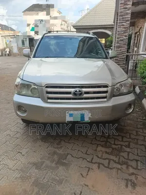 Toyota Highlander 2005 Gold