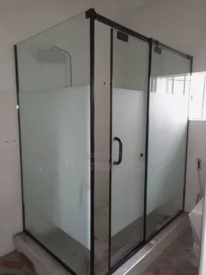 Luxury Sliding Shower Cubicle