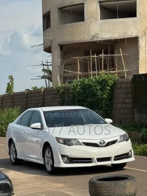 Toyota Camry 2014 White
