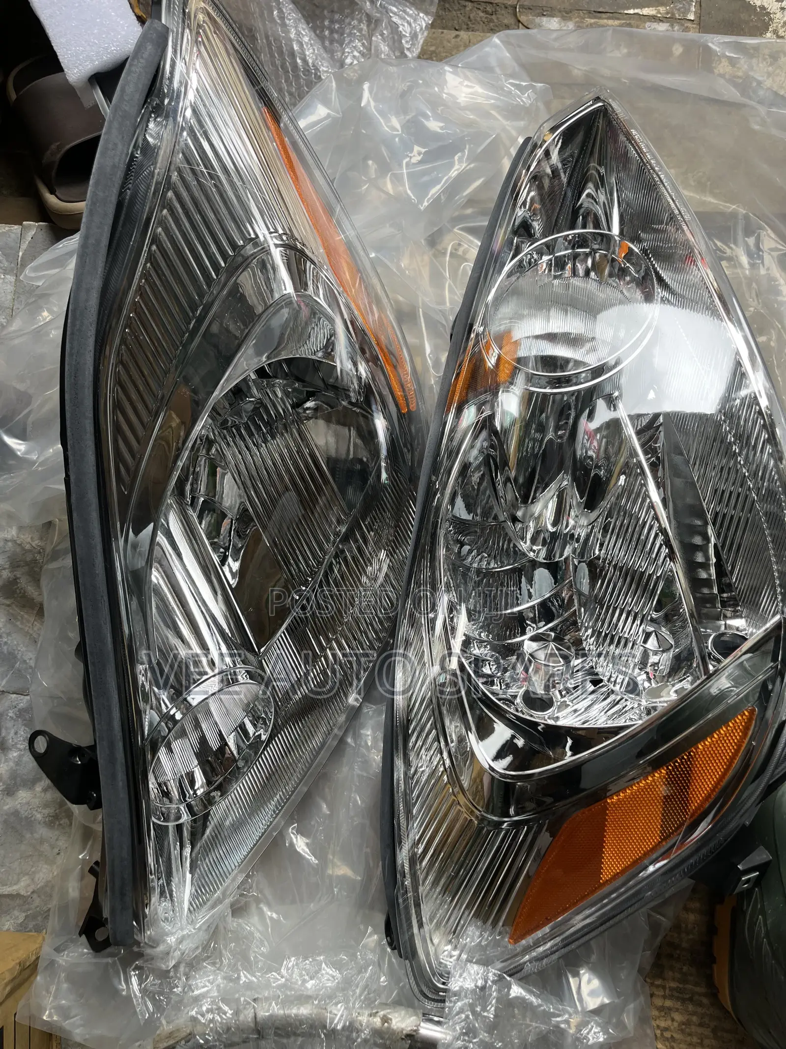 Headlamp Sienna 04-05