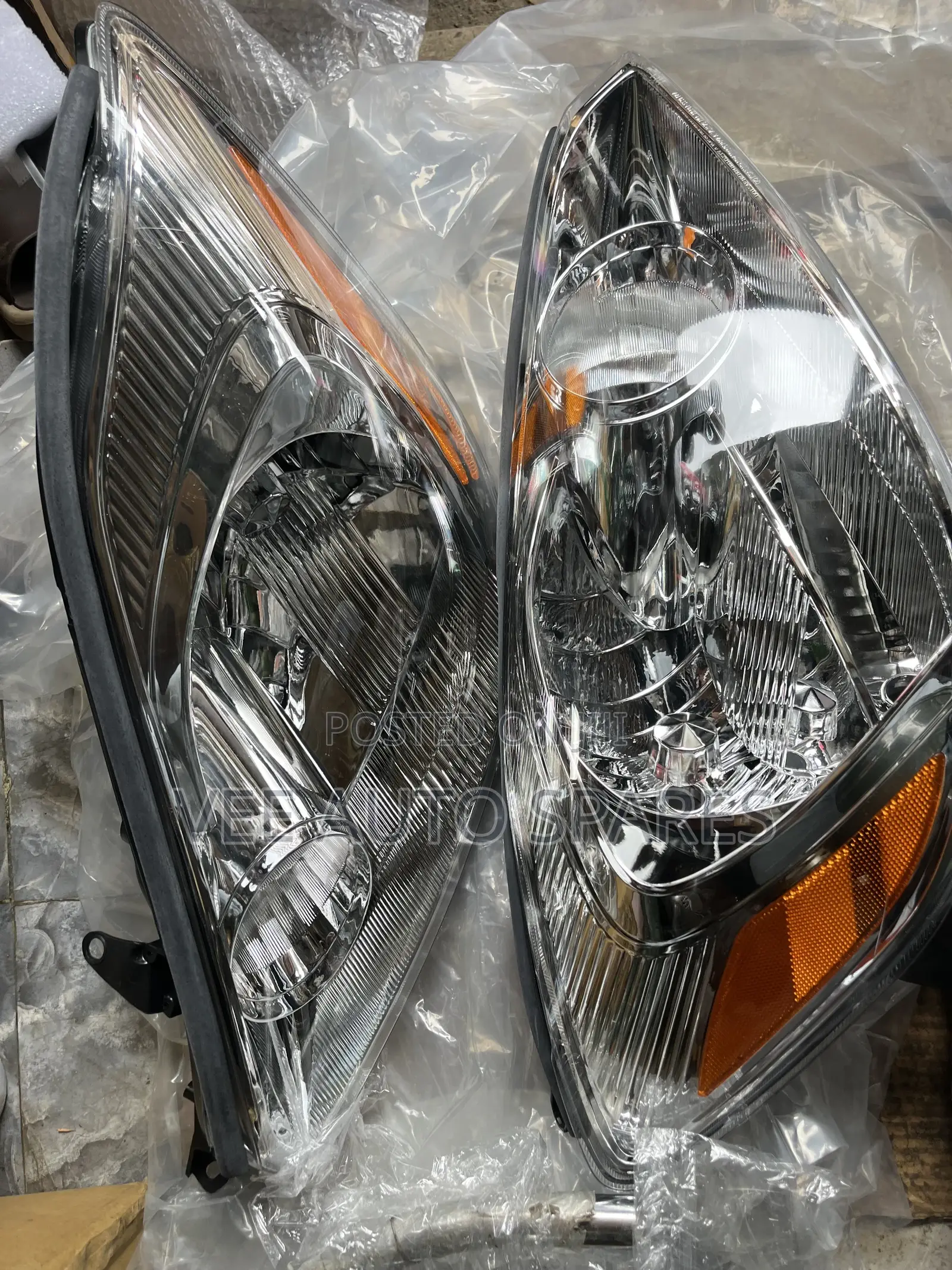 Headlamp Sienna 04-05