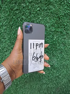 New Apple iPhone 11 Pro Max 64 GB Black