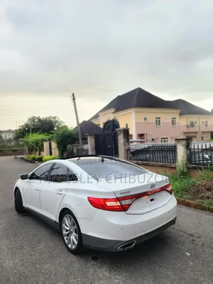 Hyundai Azera 2015 White
