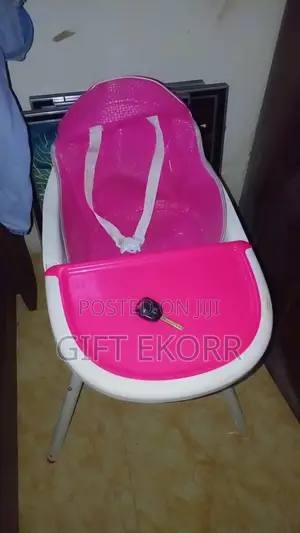 Baby Seater