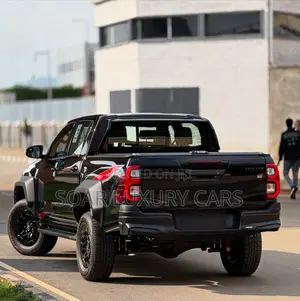 New Toyota Hilux GR SPORT II 2026 Black