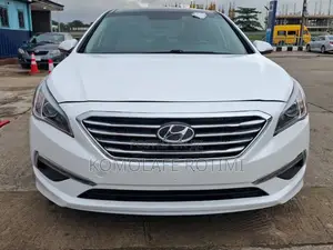 Hyundai Sonata Limited 4dr Sedan (2.4L 4cyl 6A) 2015 White