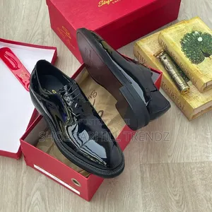 Quality Derby Patent Leather Shoes