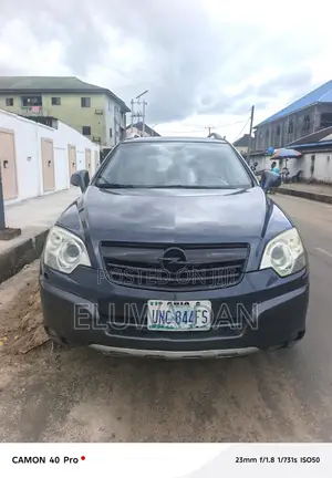Opel Antara 2.4 2011 Gray