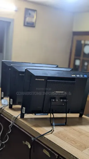 Desktop Computer Lenovo ThinkCentre 22 8GB Intel Core i5 HDD 500GB