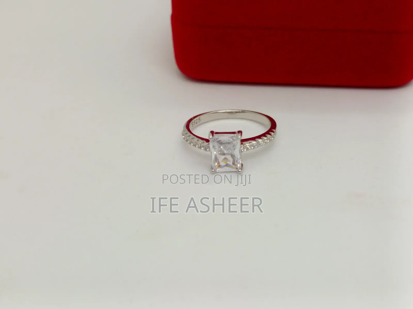 Simple and Classic 925 Proposal Ring - Silver