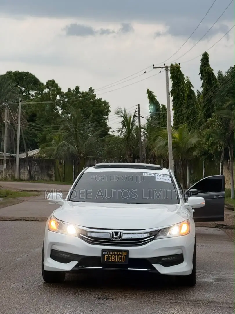 Honda Accord 2017 White