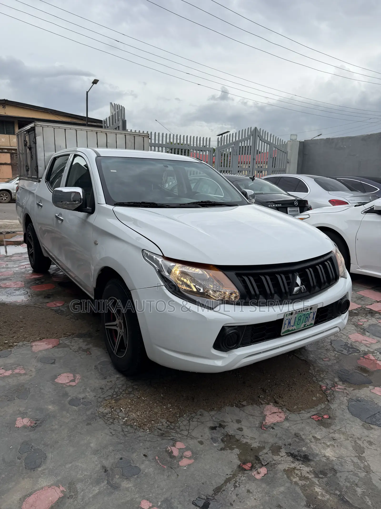Mitsubishi L200 2018 White