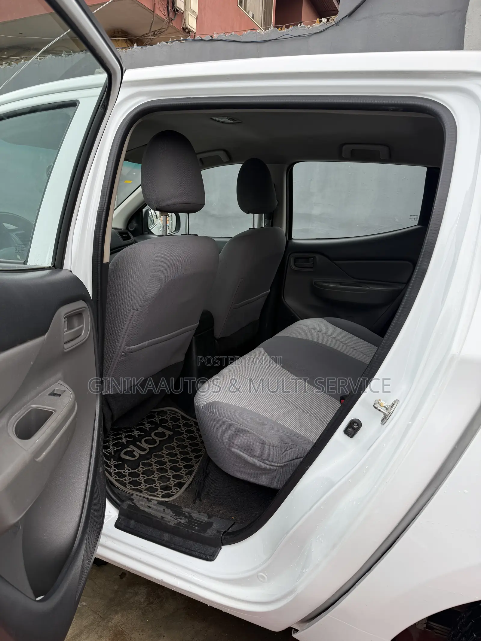 Mitsubishi L200 2018 White