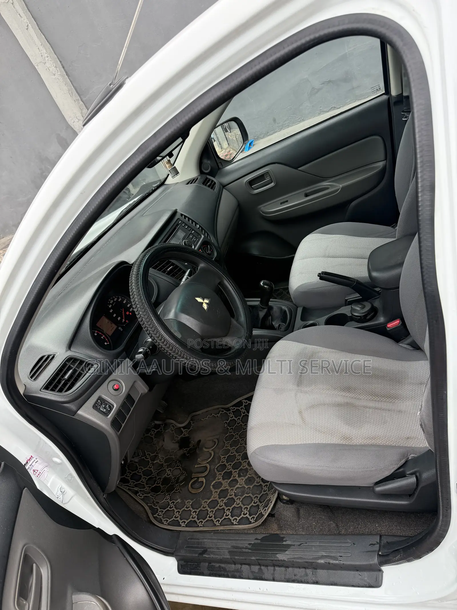 Mitsubishi L200 2018 White