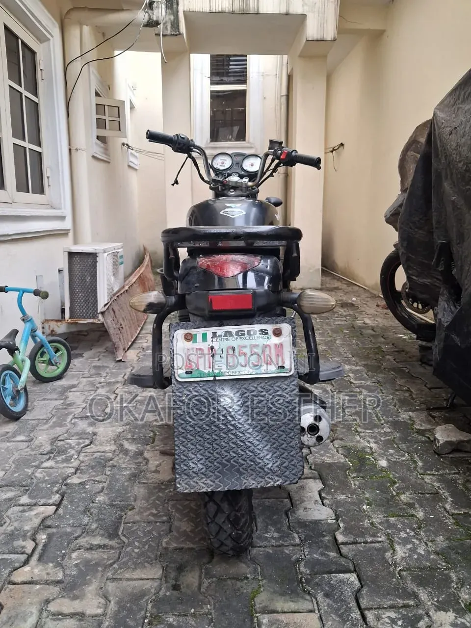 Custom Built Motorcycles 2023 Black
