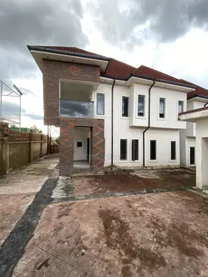 4bdrm Duplex in Thinkers Corner for sale