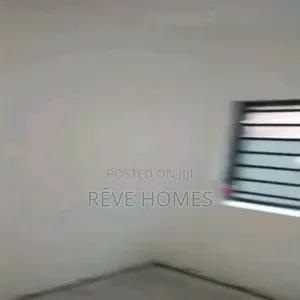 Studio Apartment in Adekunle for rent