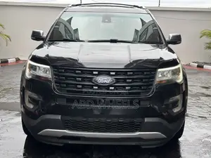 Ford Explorer Platinum 4dr SUV AWD (3.5L 6cyl Turbo 6A) 2016 Black