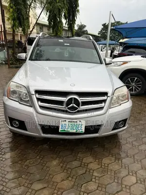 Mercedes-Benz GLK-Class 350 4MATIC 2010 Silver