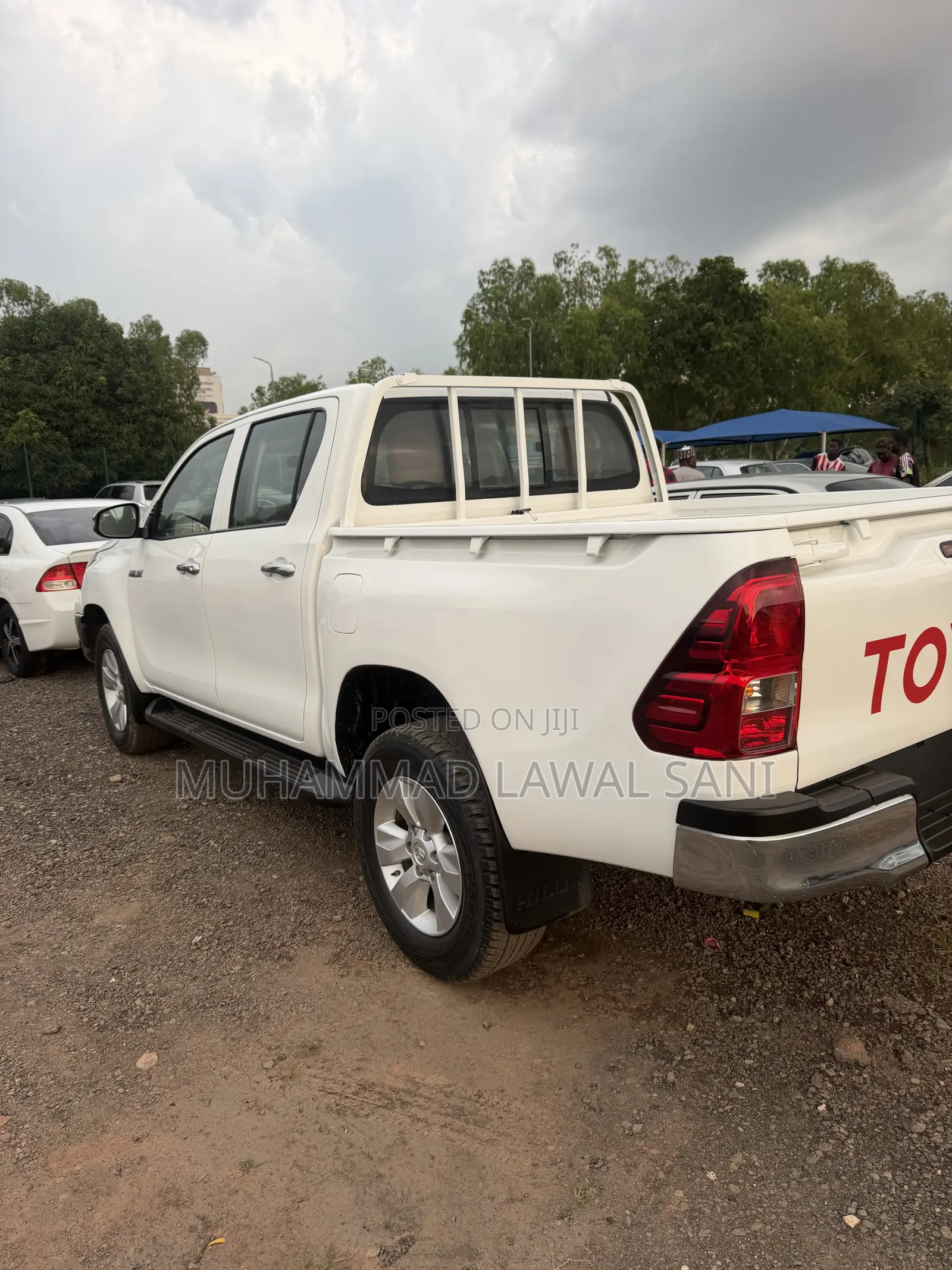 Toyota Hilux 2017 White