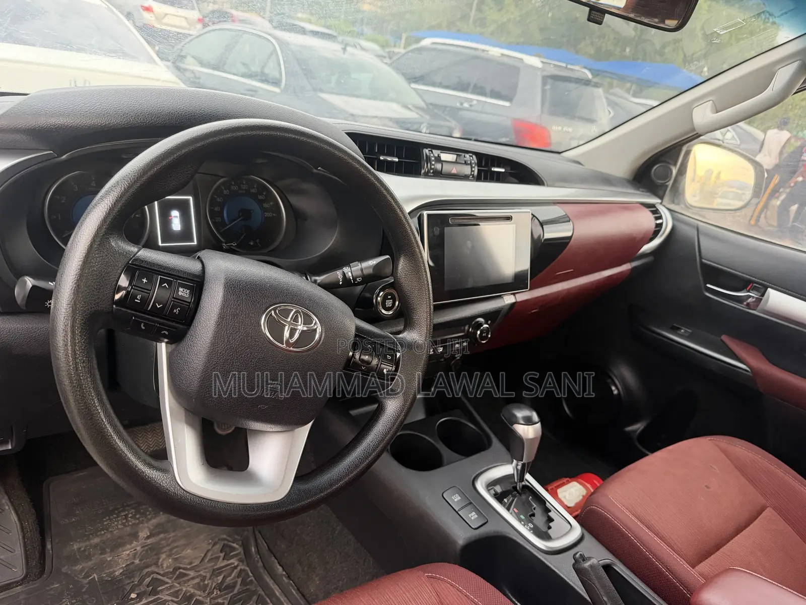 Toyota Hilux 2017 White