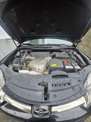 Toyota Camry SE 4dr Sedan (2.5L 4cyl 6A) 2015