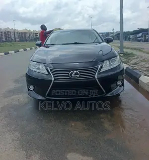 Lexus ES 2015 Black