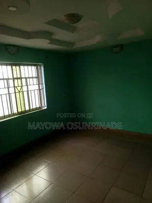 1bdrm Room & Parlour in Ologuneru for rent