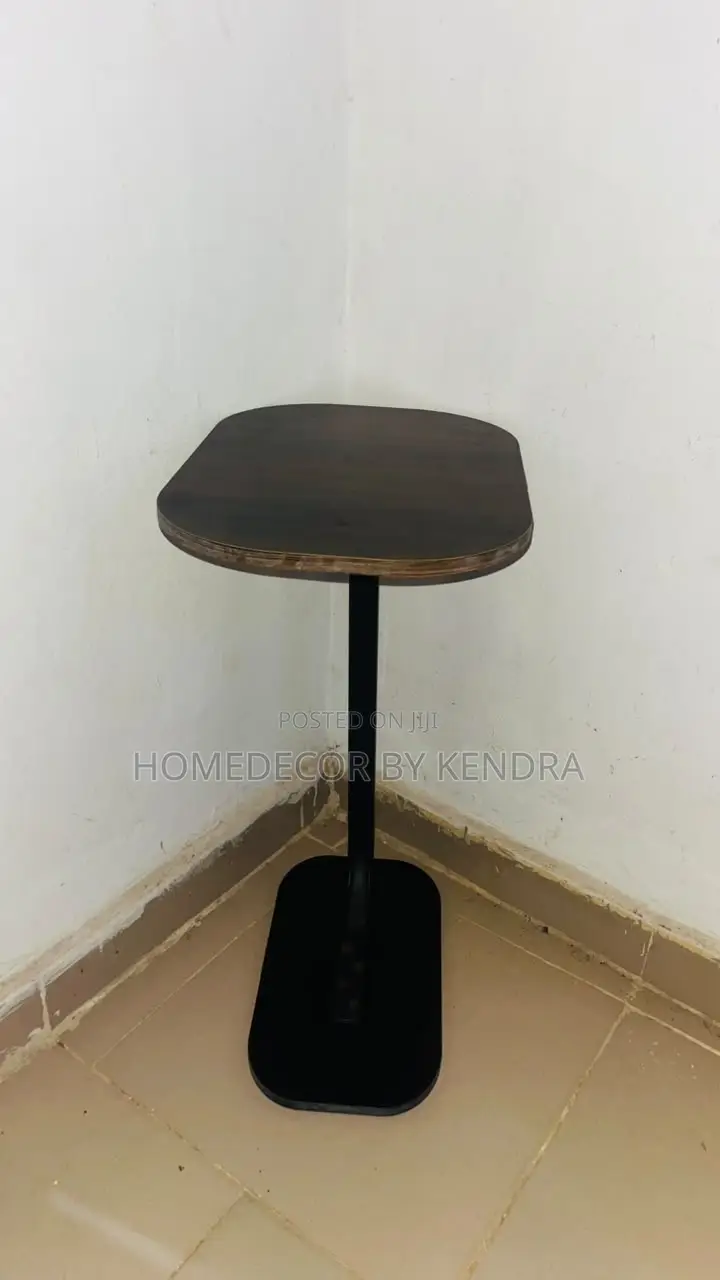 Minimal Sofa Side Table