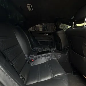 Mercedes-Benz CLS 2013 Black