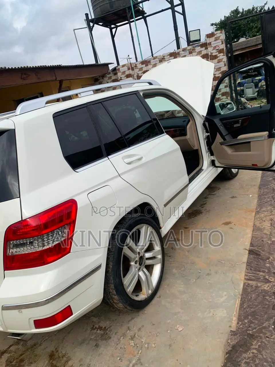 Mercedes-Benz GLK-Class 350 4MATIC 2011 White