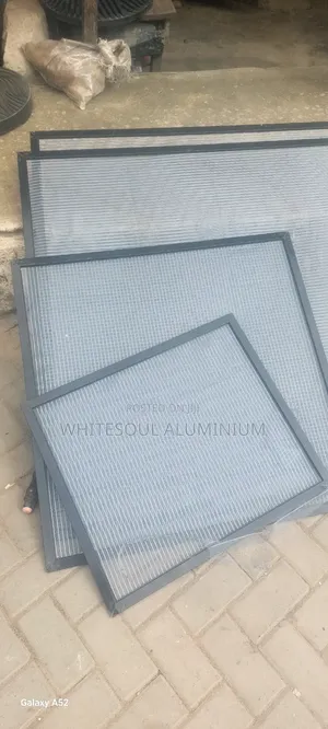 Luxury Retractable Pleated Mosquito Nets for Windows Doors