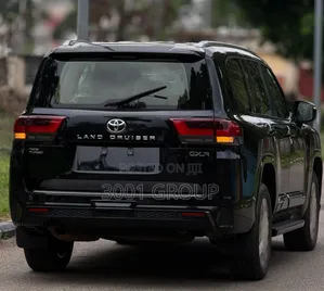 New Toyota Land Cruiser 2024 Black