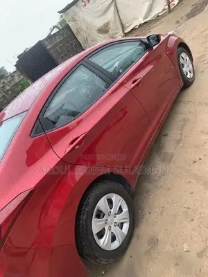 Hyundai Elantra Limited 4dr Sedan (1.8L 4cyl 6A) 2015 Red