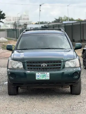 Toyota Highlander 2004 Green