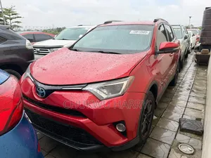 Toyota RAV4 2016 Red