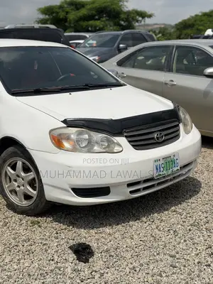 Toyota Corolla 2005 White