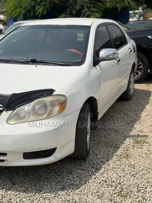 Toyota Corolla 2005 White