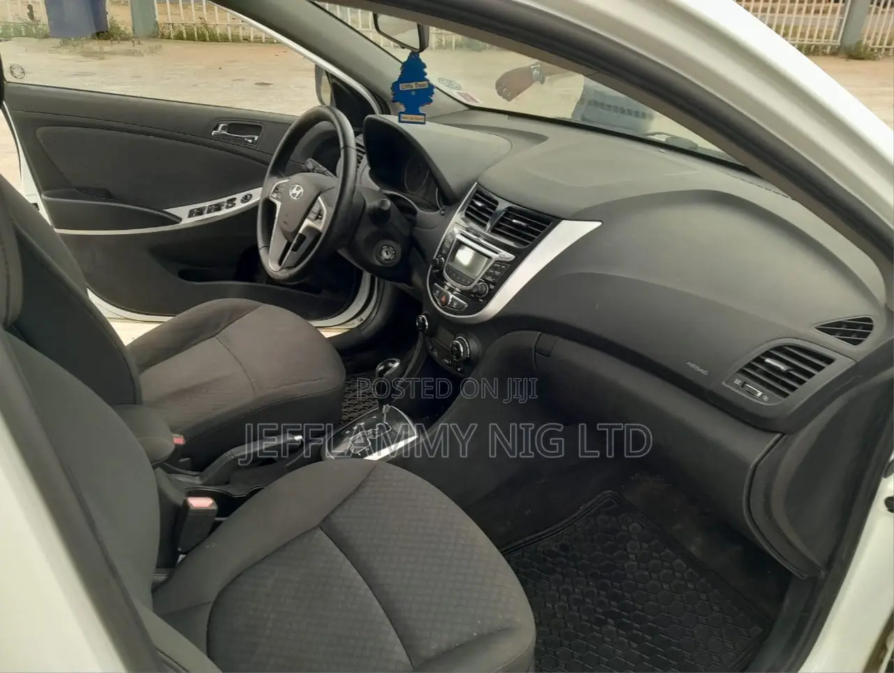 Hyundai Accent 2013 White