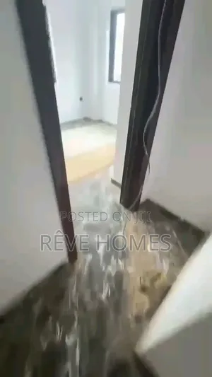 Mini Flat in Anthony Village for rent