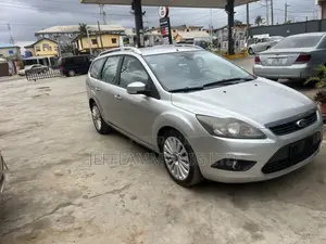 Ford Focus 2009 Silver
