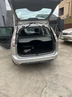 Ford Focus 2009 Silver
