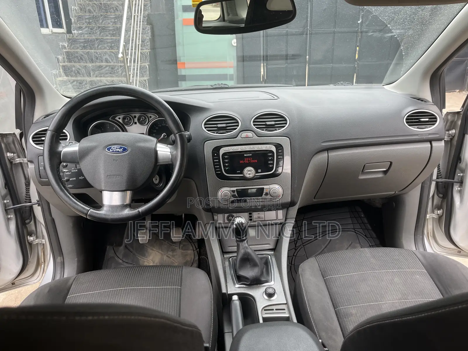 Ford Focus 2009 Silver