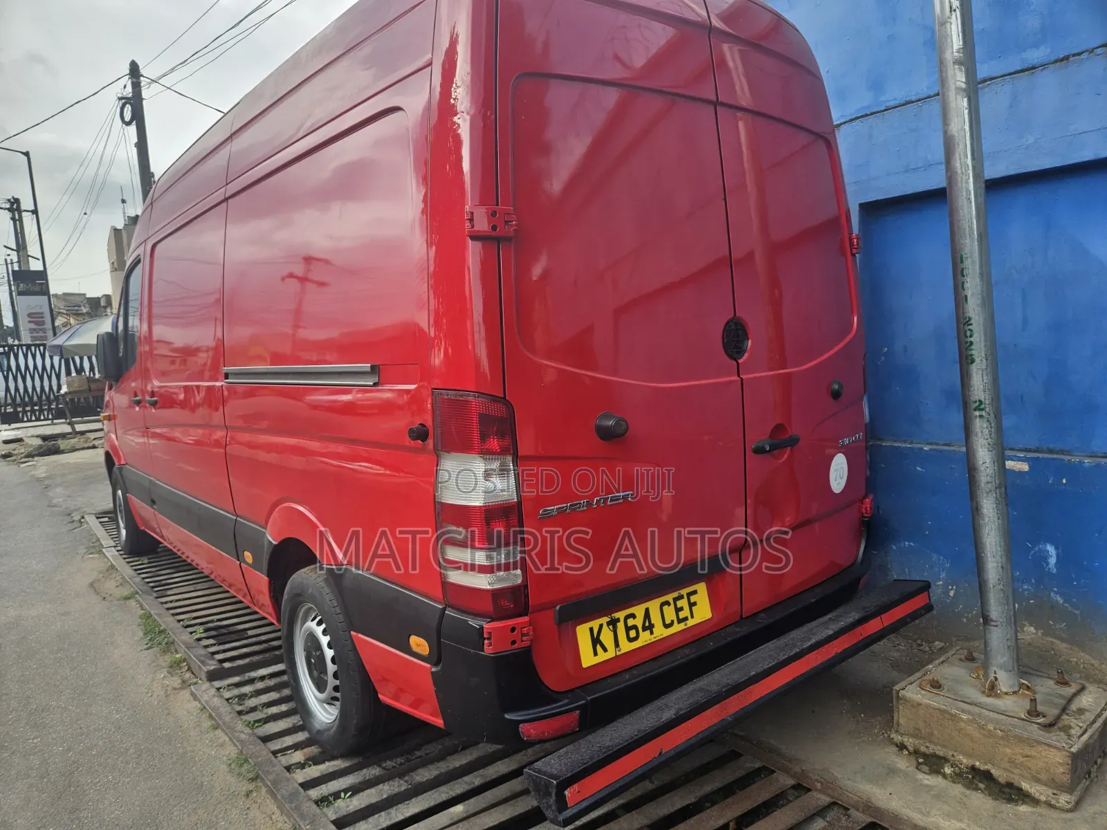 Mercedes-Benz Sprinter 2010 Red