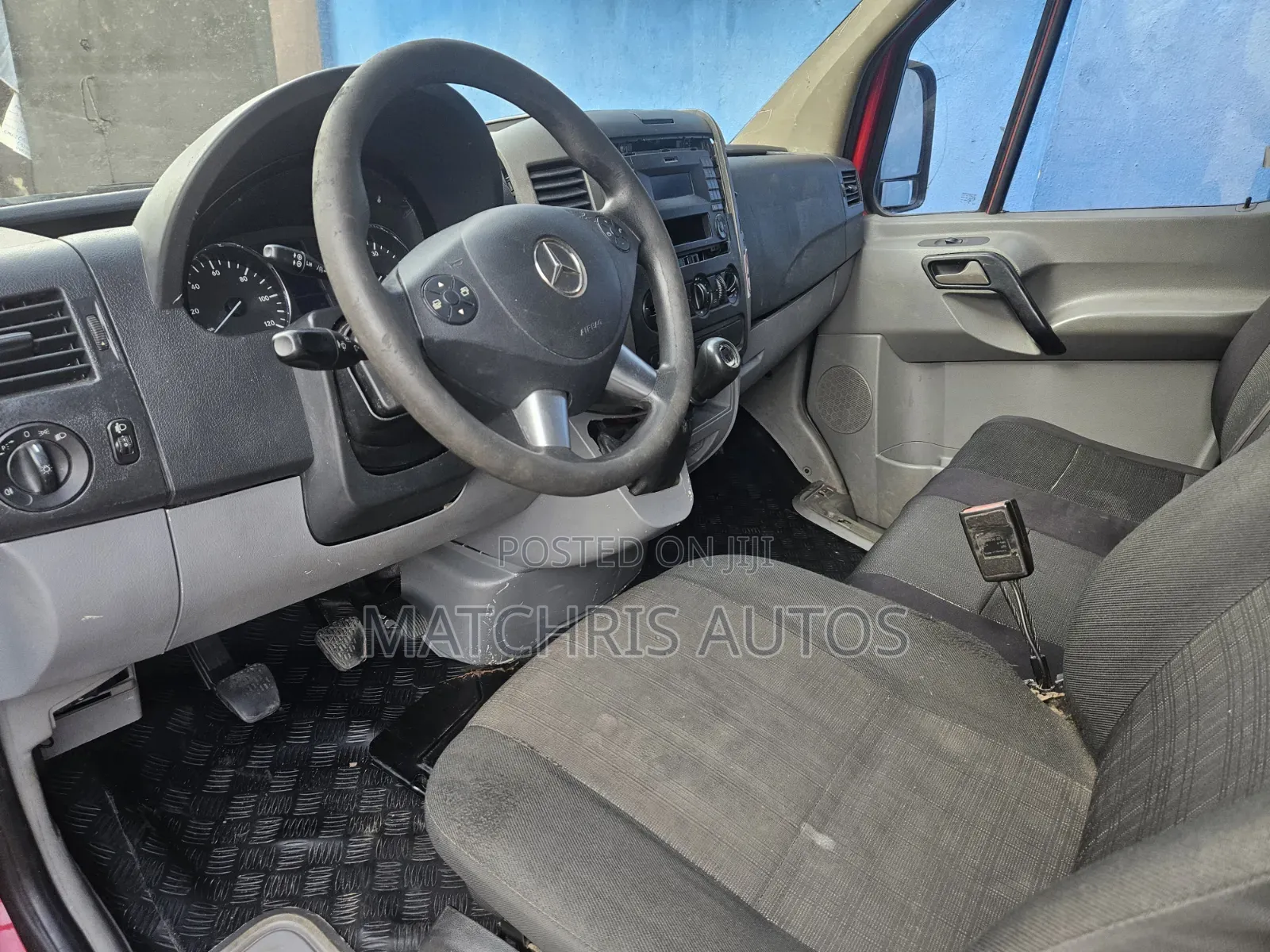 Mercedes-Benz Sprinter 2010 Red