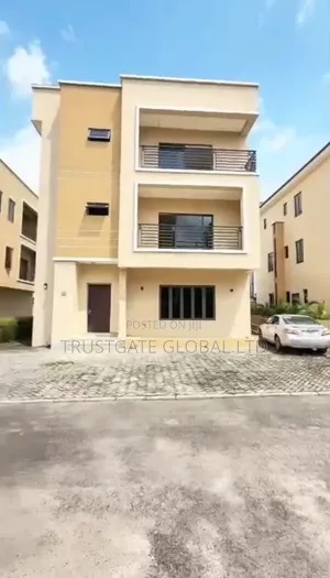 5bdrm Duplex in Jahi Jilmore for rent