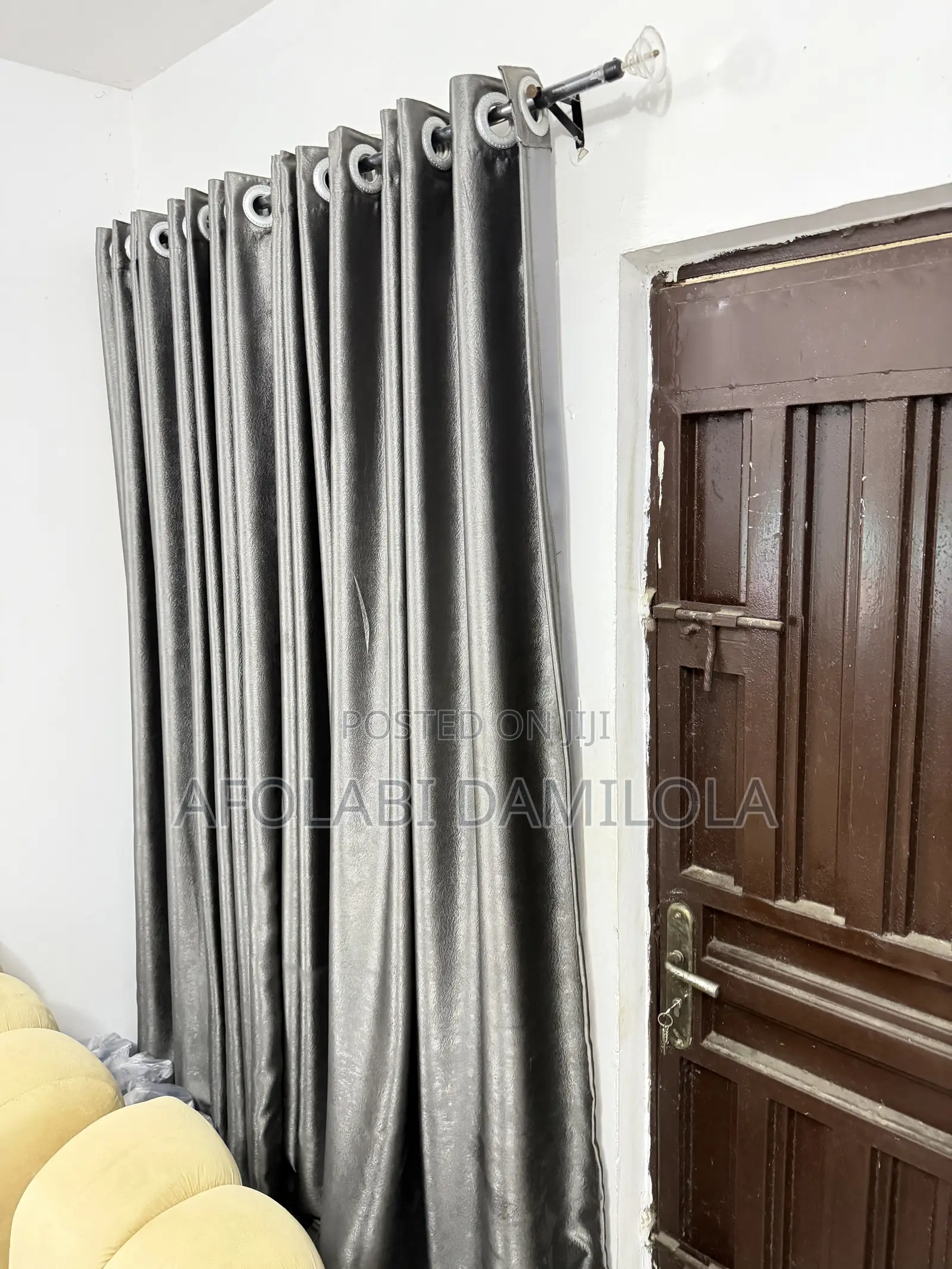 2 Window Curtains With Rods
