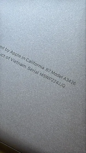 Laptop Apple MacBook Air 2022 M2 8GB Apple M2 SSD 256GB